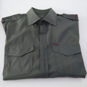 Gucci Men's Italian Made Khaki Long Sleeve Shirt. Size L. 41-16. Pre-owned.